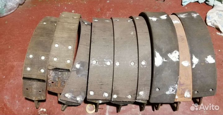 Тормозные колодки волга