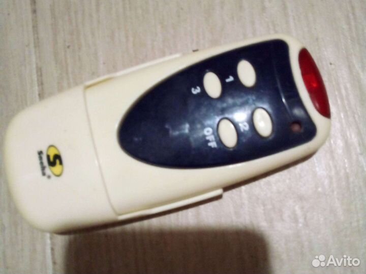 Светильник потолочный встраиваемый