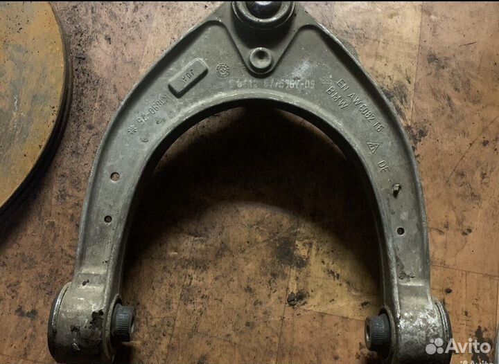 Рычаг передней верхний BMW F01,F02, F04,I8