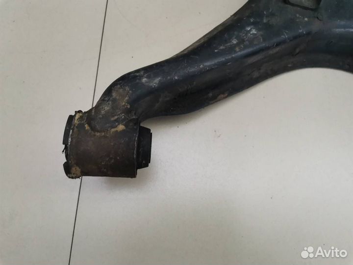 Рычаг передний правый Mitsubishi Delica 4 1994-200