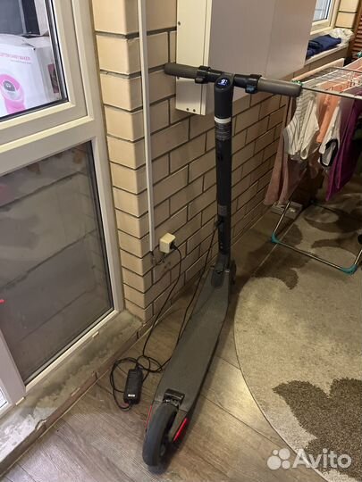 Электросамокат ninebot kickscooter es2