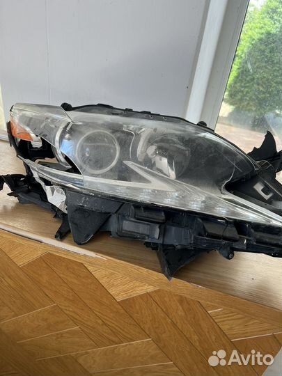 Фара lexus