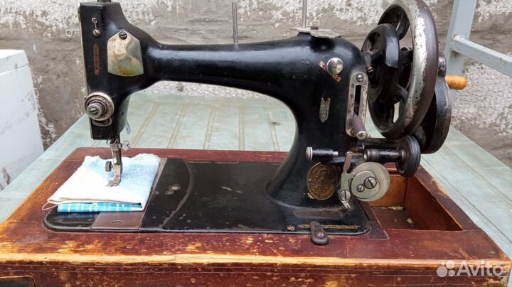 Швейная машинка