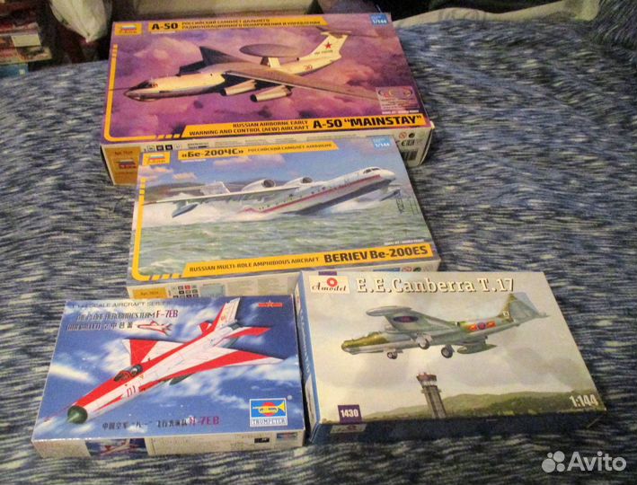 Самолеты 1 144