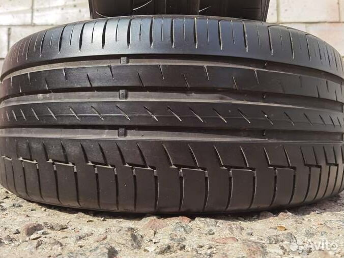Continental PremiumContact 6 235/40 R19 96W