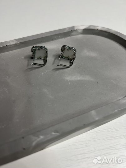 Серьги van cleef