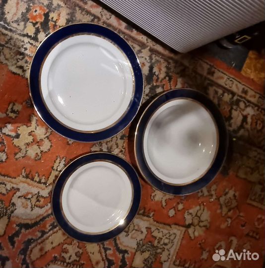 Набор посуды тарелки