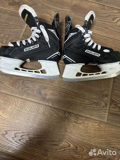 Хоккейные коньки bauer supreme s140