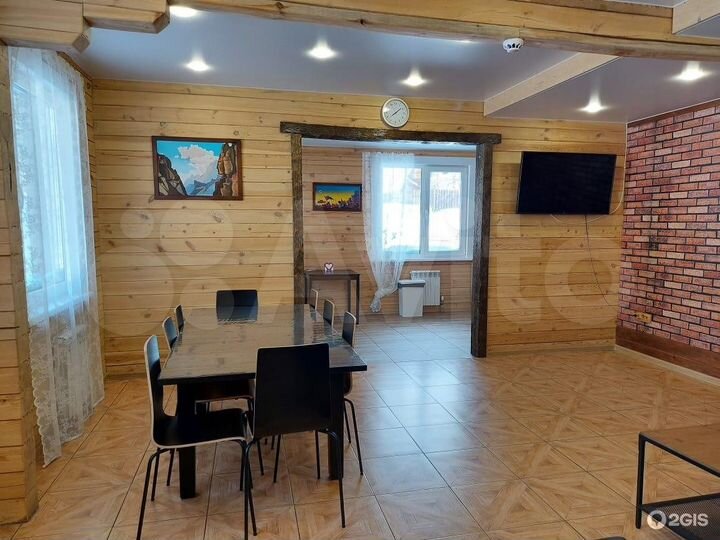 Коттедж 180 м² на участке 15 сот.