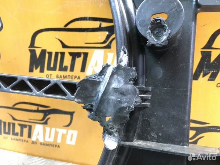 Диффузор радиатора Renault Logan 2 2014