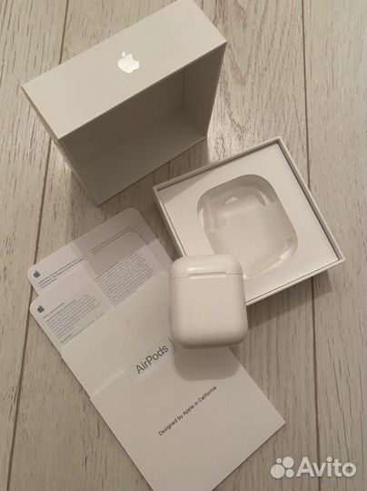 Наушники AirPods 1
