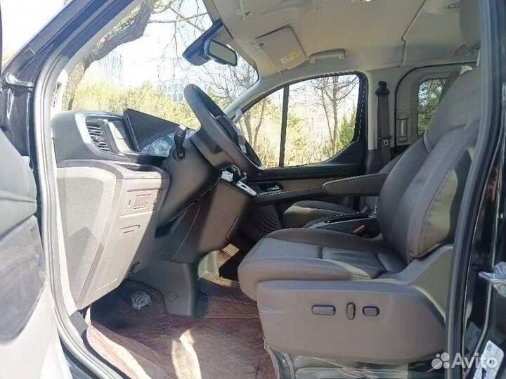 Ford Tourneo Custom 2.0 AT, 2024, 5 000 км