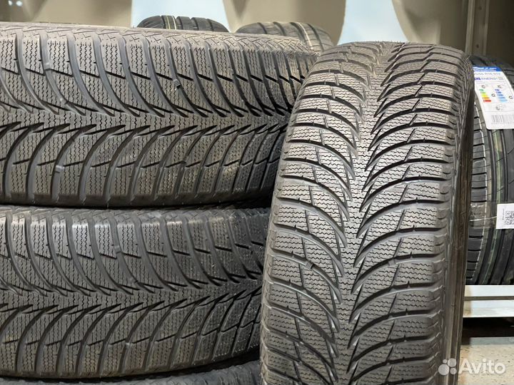Goodyear UltraGrip Ice+ 215/55 R17 94T