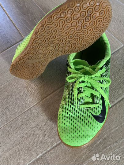 Кроссовки бампы