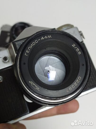 Фотоаппараты Зенит ем с объективами гелиос