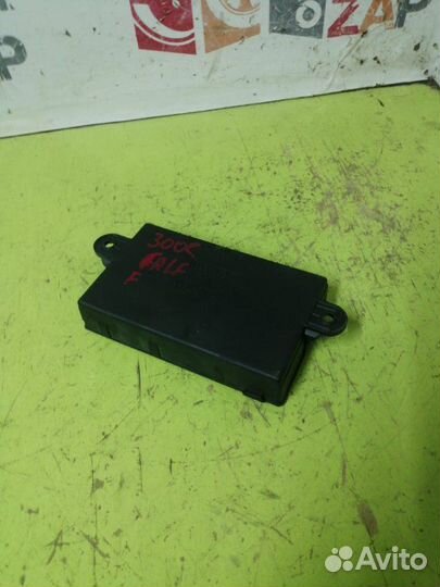 Блок управления дверью правый Мерседес W221