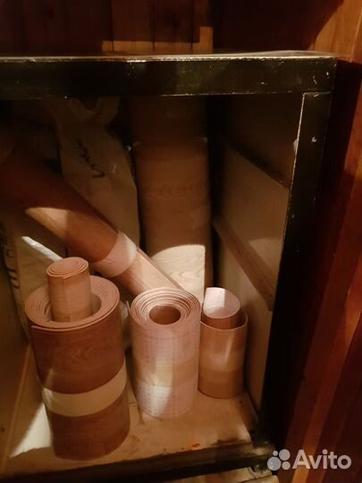 Металический тумба