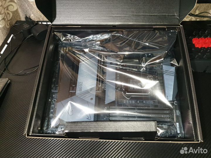 Материнская плата gigabyte Z590 aorus PRO AX Новое