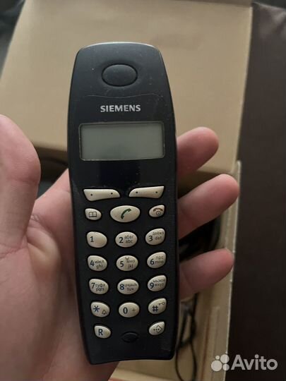 Радиотелефон