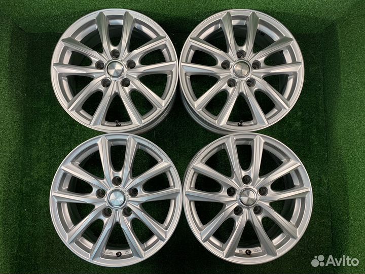 R16 Bridgestone Grass 5x114.3 6.5JJ ET+38 Цо73,1мм