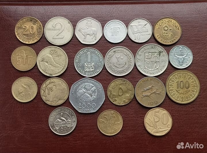 Монеты 133 стран