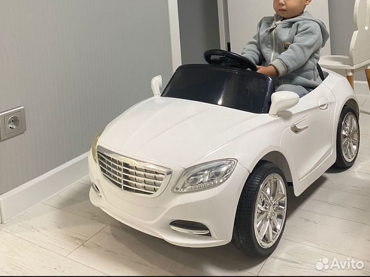 Детский электромобиль