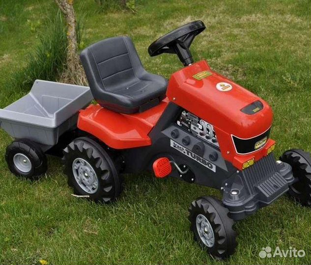 Детский трактор с прицепом