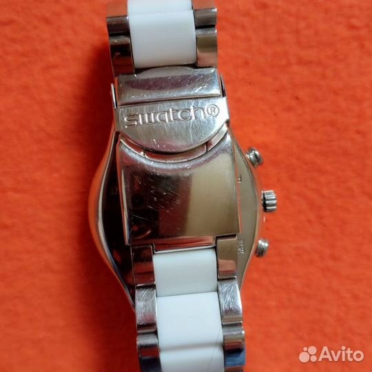 Часы женские Swatch irowi