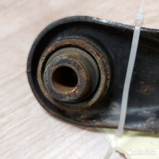 Рычаг подвески задний Mitsubishi Outlander 3