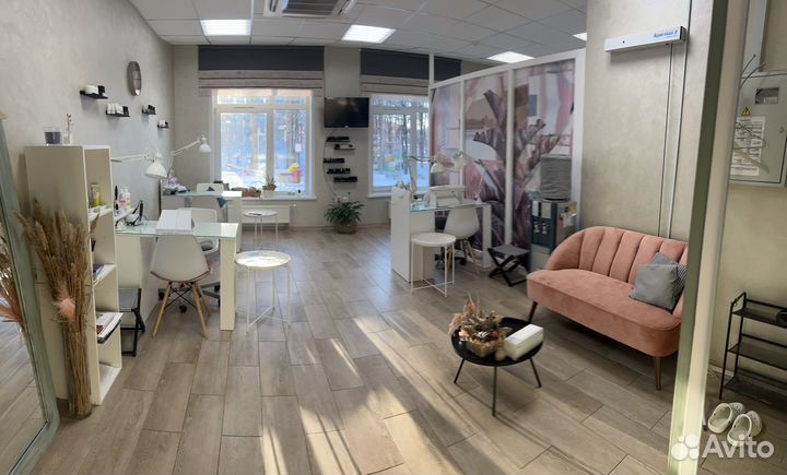 Аппаратный маникюр