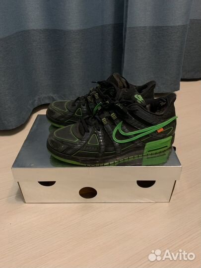 Nike dunk off white rubber green