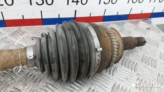 Привод задний правый mitsubishi pajero 4 (XNI18NZ0