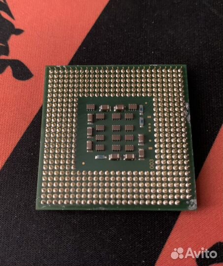 Процессор Intel Pentium 4 (3.0 MHz)