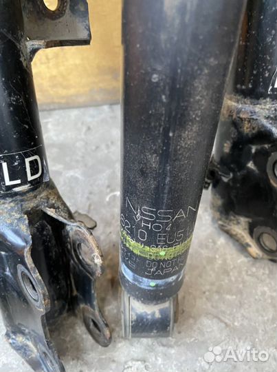 Комплект передних стоек и задних амортизаторов