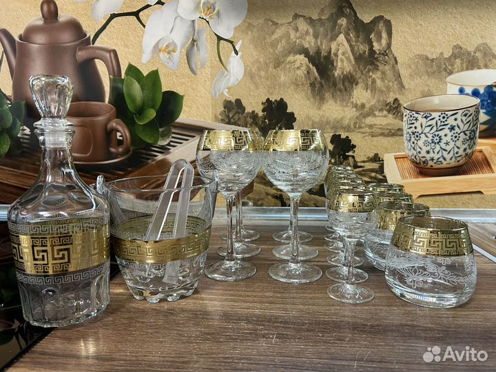 Набор бокалов