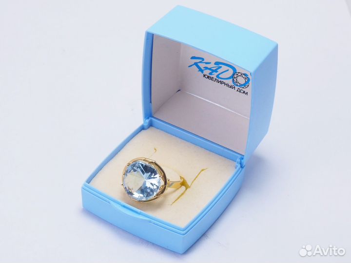 Кольцо золотое с топазом. Золото 585 пр. 6,74 гр