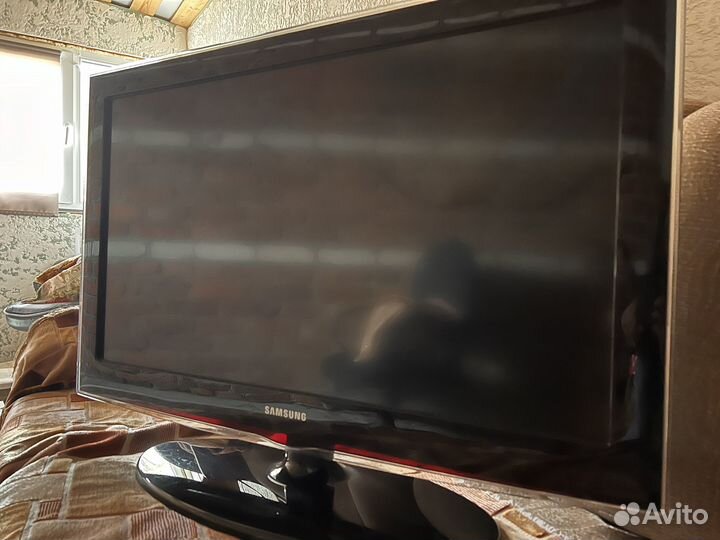 Телевизор samsung