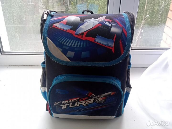 Школьный рюкзак