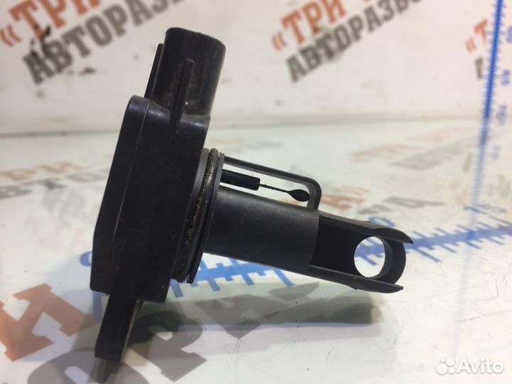 Тойота Камри Расходомер воздуха (дмрв)