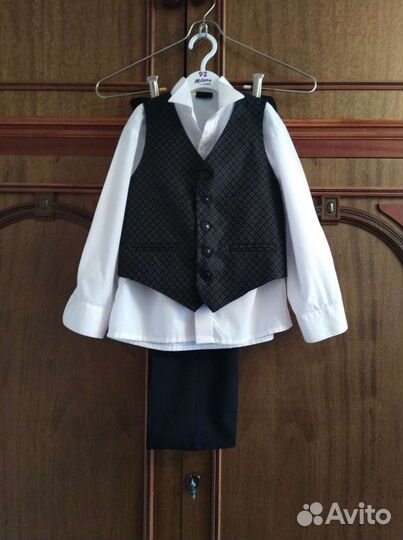 Костюм тройка для мальчика