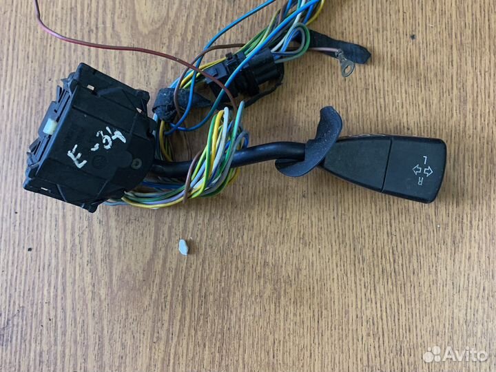 Переключатель поворотов BMW E34