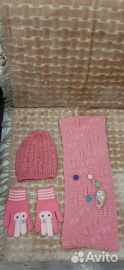 Комплект шапка, шарф,перчатки
