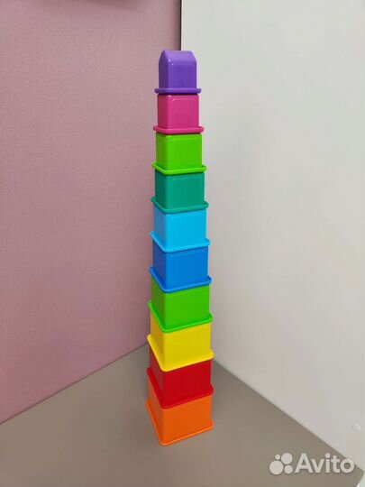 Развивающие игрушки для малышей пакетом