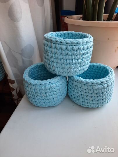 Корзинки вязаные с донышком
