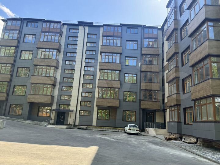 2-к. квартира, 80 м², 6/6 эт.