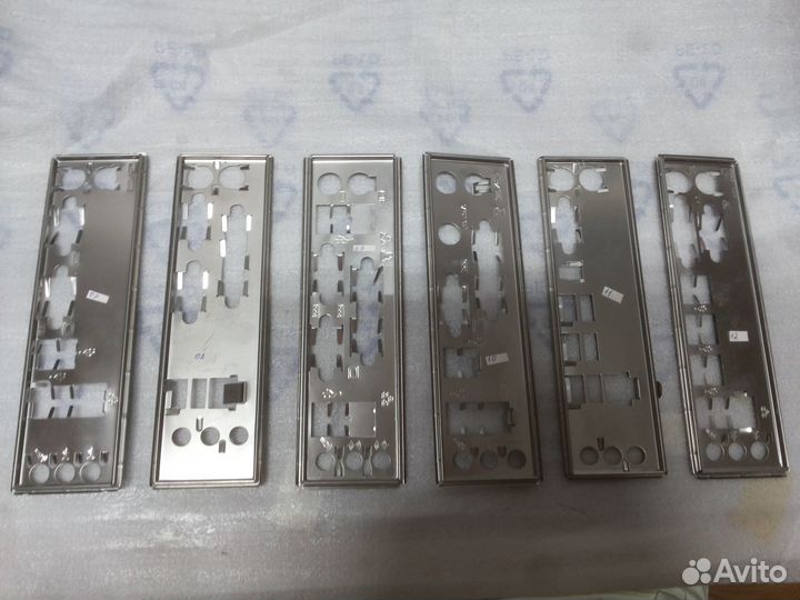 Заглушка материнской платы io shield