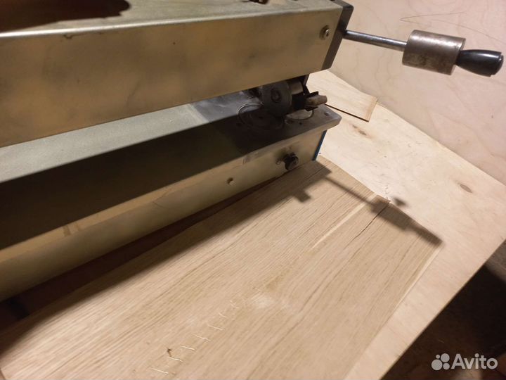Станок для сшивки шпона