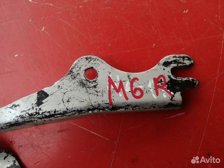 Петля капота правая Mazda 6 GG