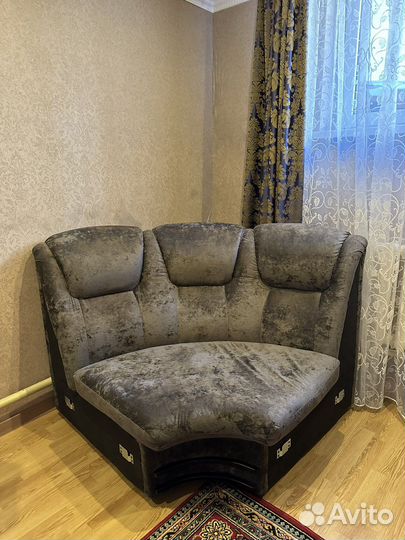 Диваны мягкие уголки