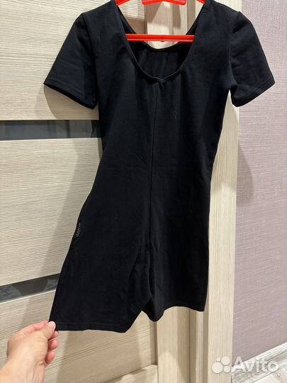 Гимнастический купальник новый